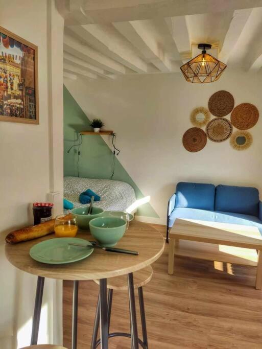 Au P'Tit Lagny - Rue Pietonne Appartement Buitenkant foto