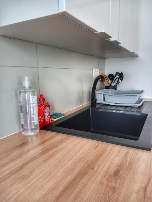 Au P'Tit Lagny - Rue Pietonne Appartement Buitenkant foto